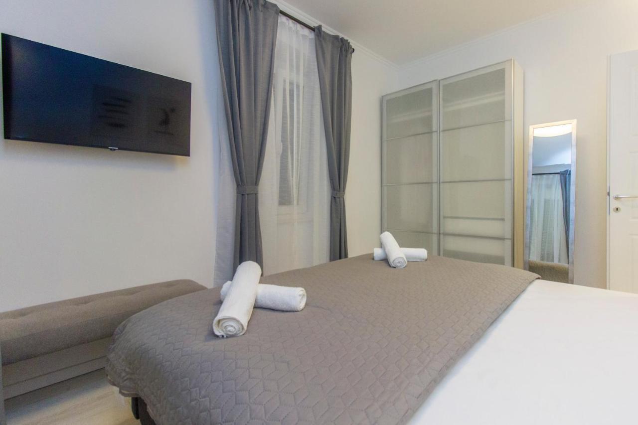 Apartment Ena ,City Center Šibenik Eksteriør bilde